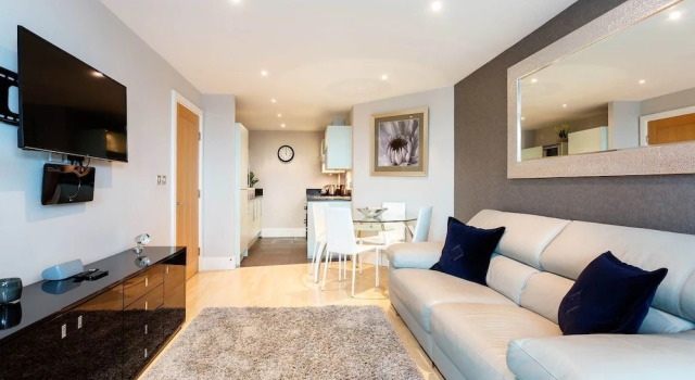River Views from Vauxhall, Забронировать Отель Бизнес-отели Англии, 4* 5*