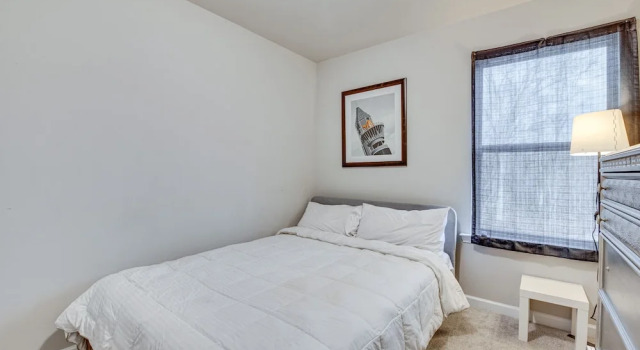 Union City Townhome: 17 Mi to Downtown Atlanta!, Book Lejlighed Hoteller i Union City med parkering, Parkering