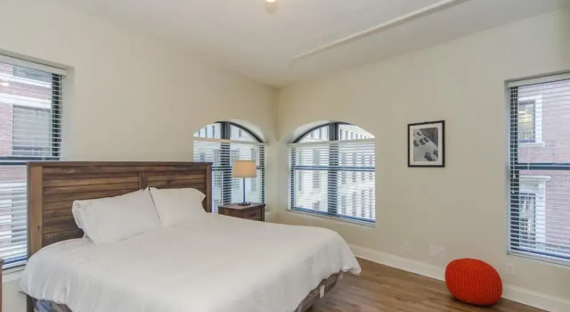 BOS002 2 Bedroom Apartment By Senstay, Rezerwuj Apartament East Boston Boston