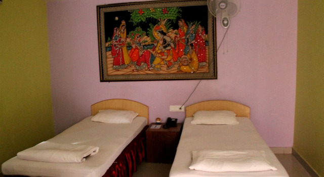 Sambodhi Retreat, Book Resort Bodh Gaya Bihar