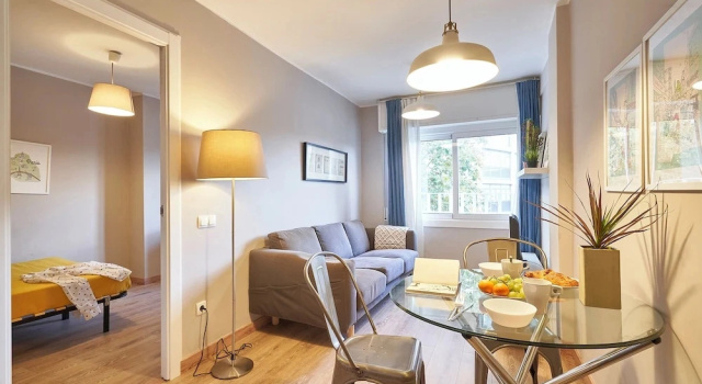 Семейные апартаменты с балконом и с видом на город BeBarceloner Apartments San Marti Apar