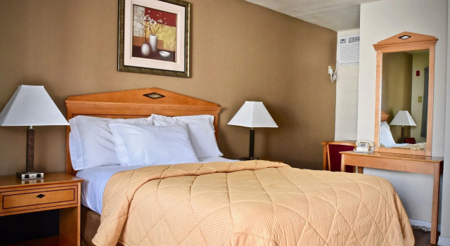Travel Inn, Prenota Locanda Mini-hotel a Redding, Locanda