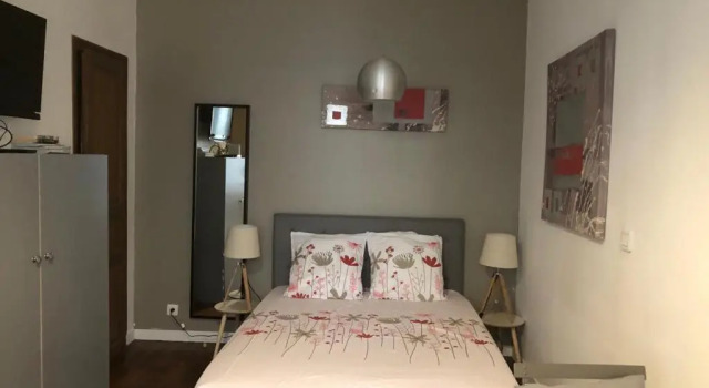 Апартаменты Studio Saint-Placide