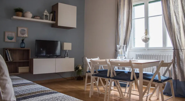 Riva Azzurra Apartment, Prenota Appartamento Hotel a Como con parcheggio, Parcheggio