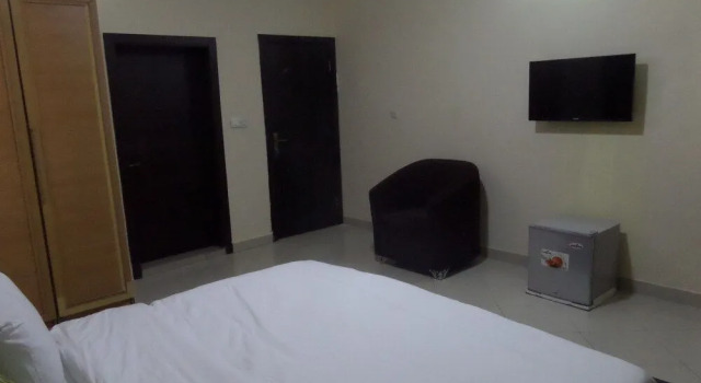 BTT Homes, Prenota Hotel Hotel a Eti-Osa con parcheggio, Parcheggio