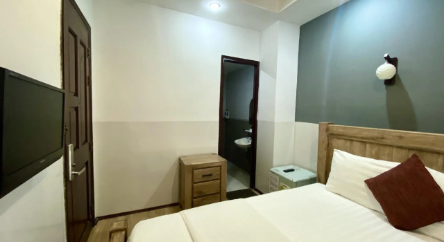 Двухместный номер Standard No Window Mi Linh Hotel