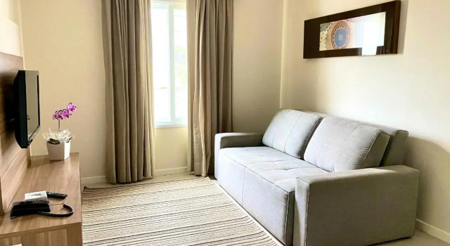 Apartamento em Holambra, Забронировать Апартаменты/квартира Оламбра штат Сан-Паулу