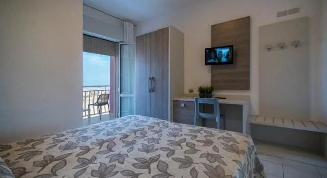 Двухместный номер Standard с видом на море Hotel Lux