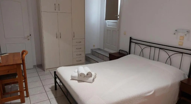 Апартаменты Morpheas Pension Rooms & Apartments