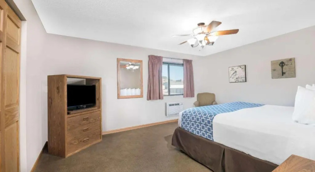 Люкс Days Inn by Wyndham Spearfish