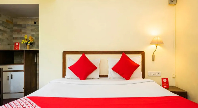 Star Regency Resort & Spa, Забронировать Отель Отели Лонавала с завтраком, Завтраки