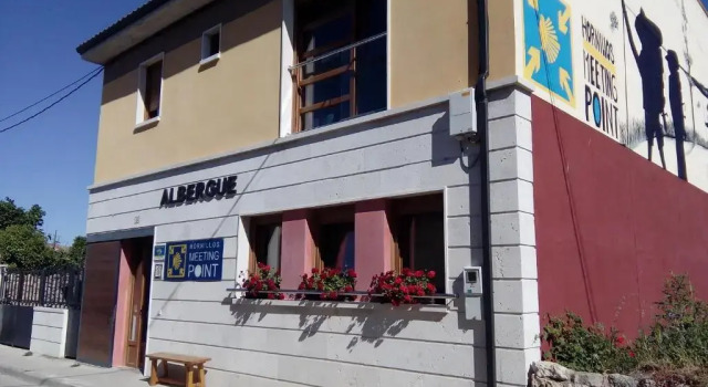 Hornillos Meeting Point, Забронировать Отель Орнильос-дель-Камино 