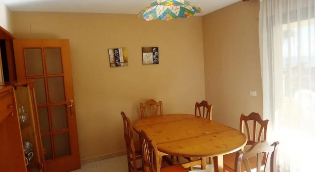Apartamentos Alboran 4/6 Lek