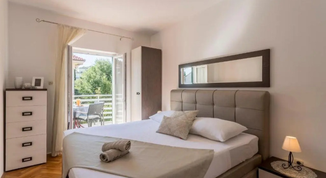 Apartment Karla Lux, Prenota Appartamento Splitska 