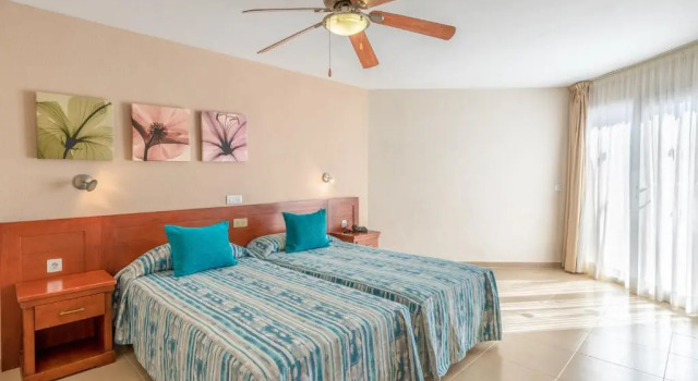 Апартаменты Дуплекс с частичным видом на море Apartamentos Vista Sur
