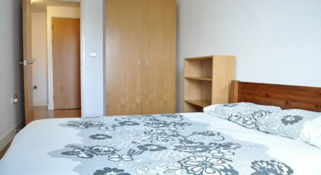 Shoreditch Riverside 2 Bedroom Apartment, Varaa Huoneisto Asunnot kohteessa Merseyside, Huoneisto