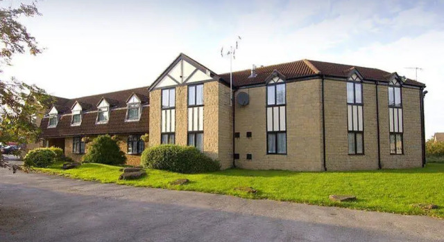 Premier Inn Nottingham North West Hucknall, Забронировать Отель Отели Англии 3 звезды, 3*