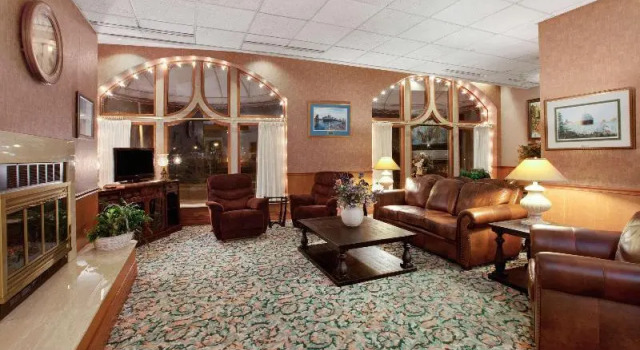 Кровать в общем номере The Hotel Ojibway, Trademark Collection by Wyndham