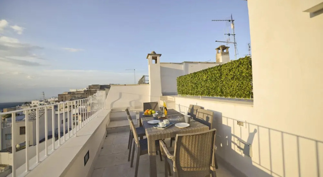 Апартаменты Deluxe с 2 комнатами с балконом Scirocco Apartment With Terrace - Locazione