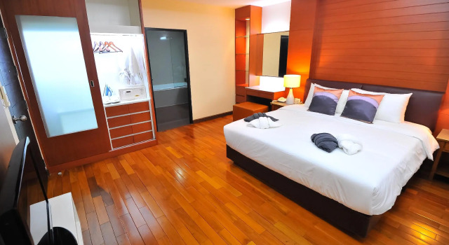 42 Grand Residence
