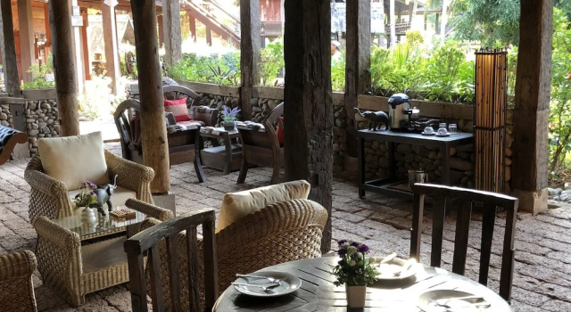 Номер Executive On The Mekong Resort