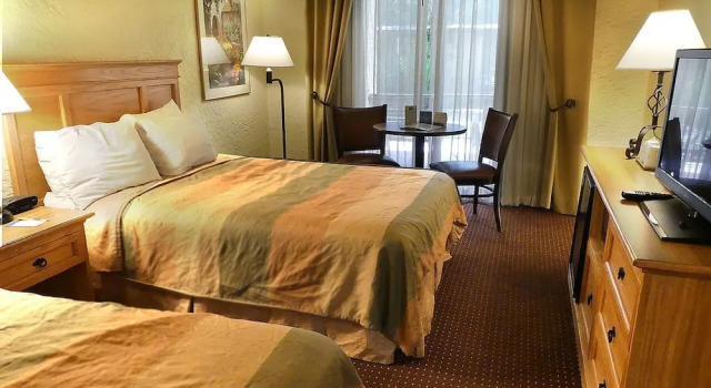 Номер Standard Pima Inn Suites at Talking Stick