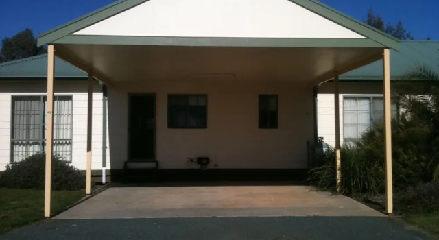 Winbi River Resort Holiday Rentals