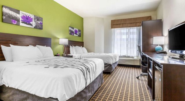 Четырёхместный номер Standard Sleep Inn Orangeburg