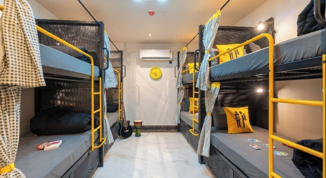 Кровать в общем номере The Hosteller Bam Dehradun, City Centre