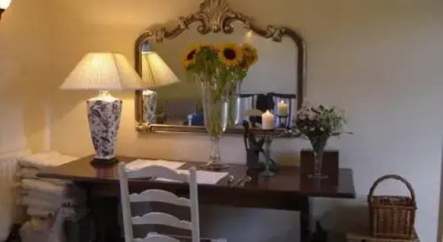 The Courtyard B&B, Buchen Sie Bed & Breakfast Llanvaches Gwent