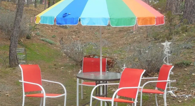 Yosemite Paradise Inn, Забронировать Гостевой дом Отели Колтервилл с парковкой, Парковка