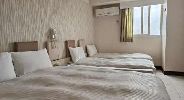 Четырёхместный номер Standard Hotel Fouquet