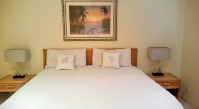 Seven Mile Beach Resort & Club, Book Ferieresort Seven Mile Beach Caymanøerne