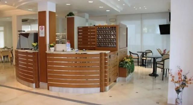 Hotel Massimo, Забронировать Отель Недорогие отели Риччоне, недорого