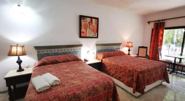 Двухместный номер Premium Hotel Doralba Inn