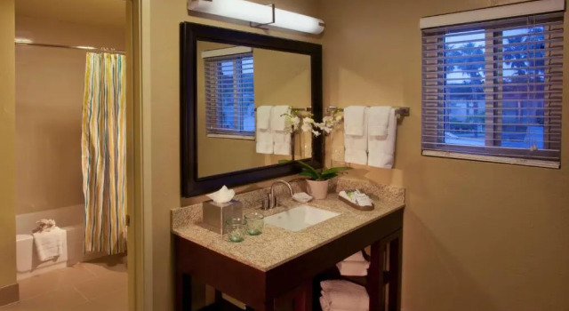 Четырёхместный номер Deluxe Best Western Plus Beach View Lodge Carlsbad