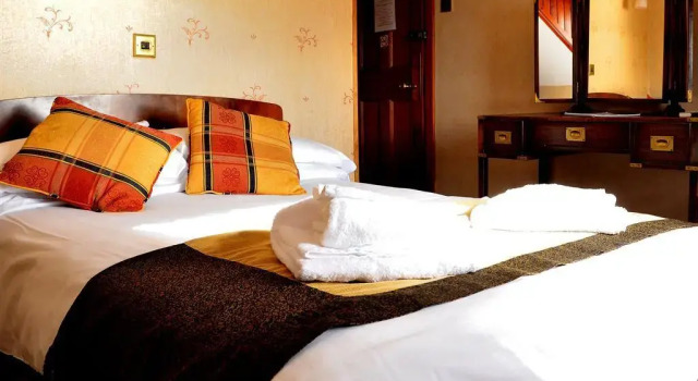 Crown Hotel