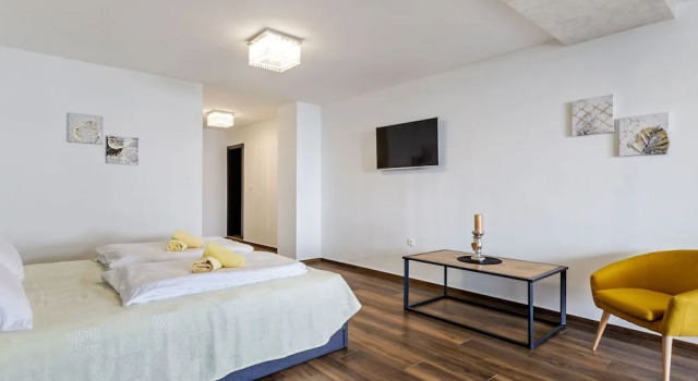 Pleasing Apartment in Crikvenica With Private Pool
