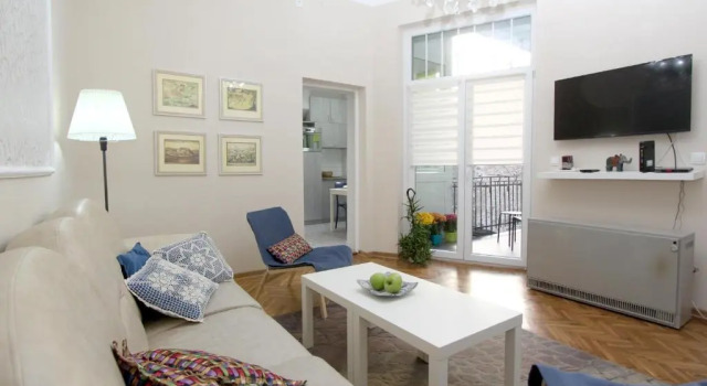 City Center Apartment MIKA, Забронировать Апартаменты/квартира Отели в центре Белграда, в центре