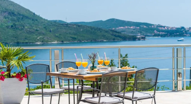 Апартаменты c 1 комнатой с видом на море Apartments Sandito