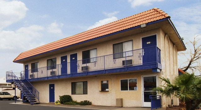 Motel 6 Henderson, NV, Забронировать Мотель Хендерсон Лас-Вегас