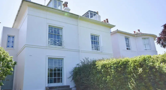 Arden Villa With Sea Views, Rezervasyon Villa Merseyside villalar, Villa