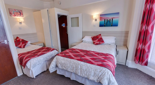 Трёхместный семейный номер Standard The Sportsview Guest House