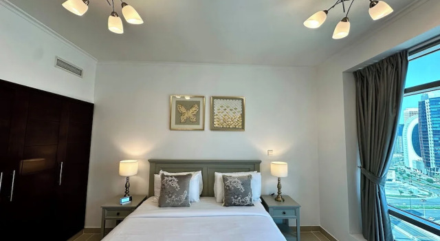 Lux BnB Burj Views