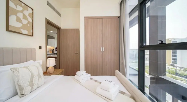 PVH - Stylish 1BR - Azizi Riviera
