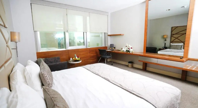 Двухместный номер Superior с частичным видом на море Cevahir Hotel Istanbul Asia