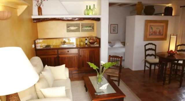 Hotel Rural & Spa Can Curreu, Book Hotel Hotels in Ibiza with a Pool, Swimming Pool
