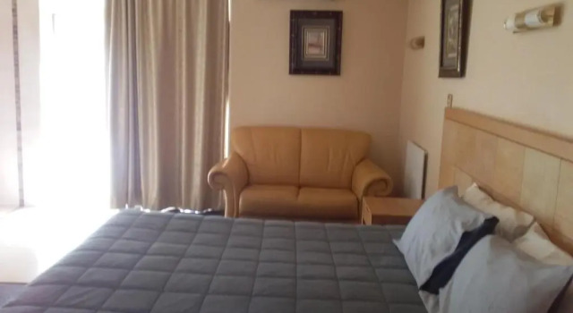 Люкс Desert Sand Motor Inn