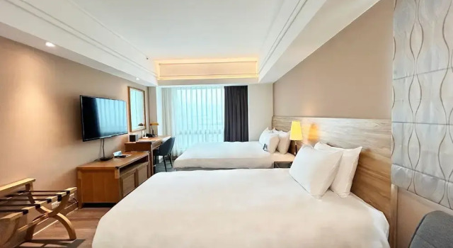 Трёхместный номер Comfort Azure Hotel