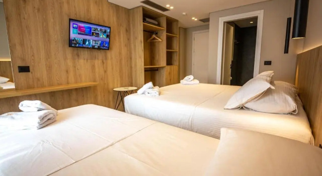 Трёхместный номер Deluxe цокольный этаж Hotel Portanova